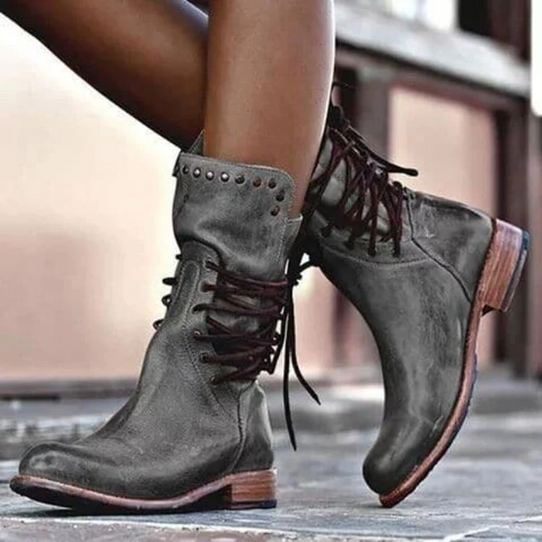 Savannah | Classic Leather Lace-Up Boots
