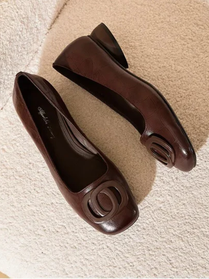 Charlotte | Classic Leather Flats
