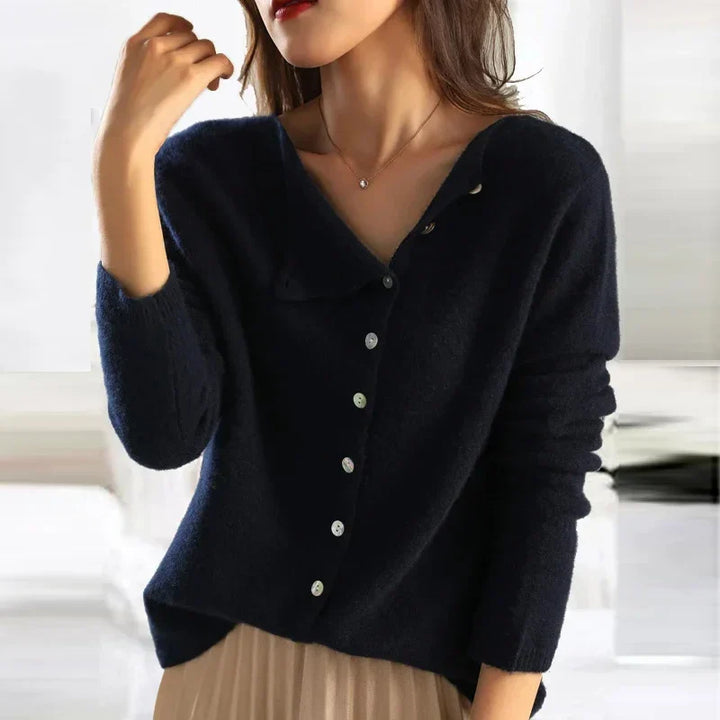 Amara | Soft Cashmere Knit Sweater