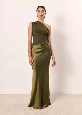 Willow & Mae | Maxi Dress with a Guilt in Satin
