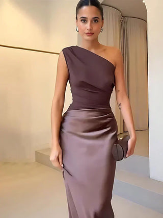 Willow & Mae | Maxi Dress with a Guilt in Satin