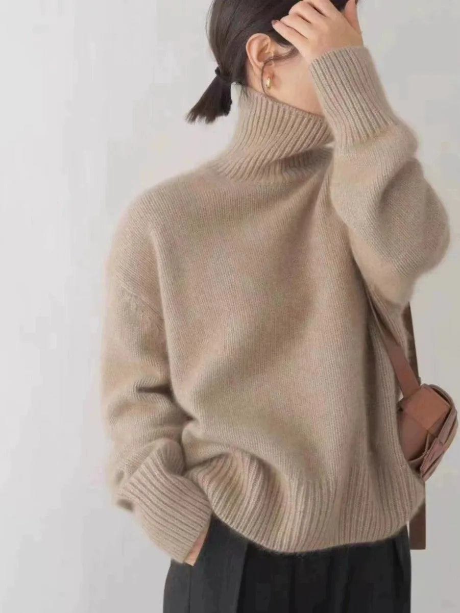 Charlotte | Soft Turtle Neck Sweater