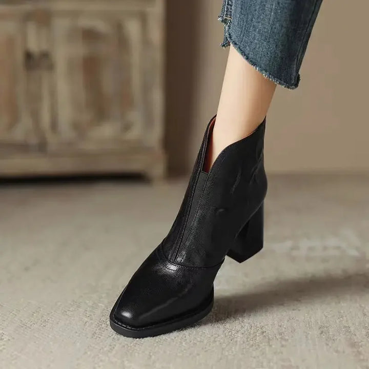 Scarlett | Elegant Leather Ankle Boots